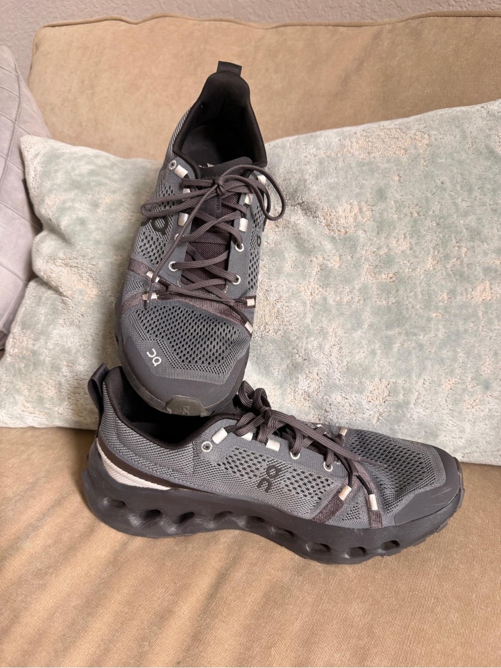 On Cloudsurfer Trail Women's Running Shoes|Eclipse Black Size 11 EU 43 - Picture 2 of 7